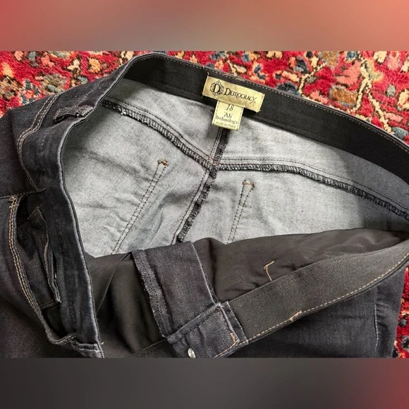 Democracy dark denim sz 18. - Picture 6 of 8